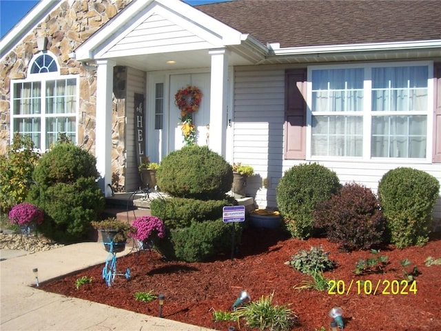 view of entrance to property