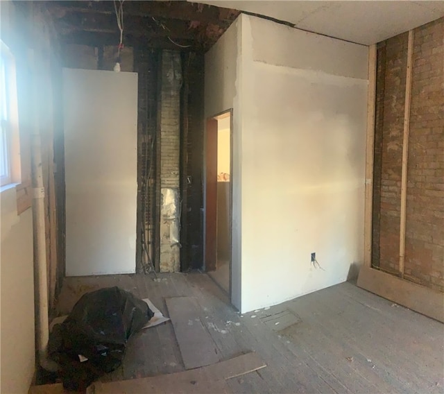 empty room featuring dark hardwood / wood-style floors