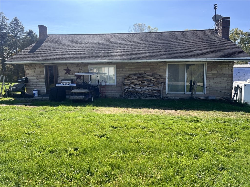 1025 Mcclellandtown Rd, German Twp, PA 15458 - photo 1