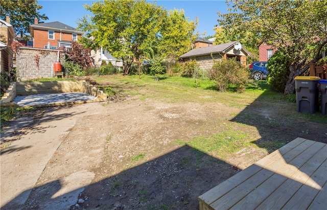 view of yard featuring a patio