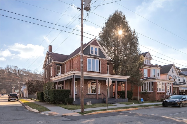 view of front of house featuring covered porch