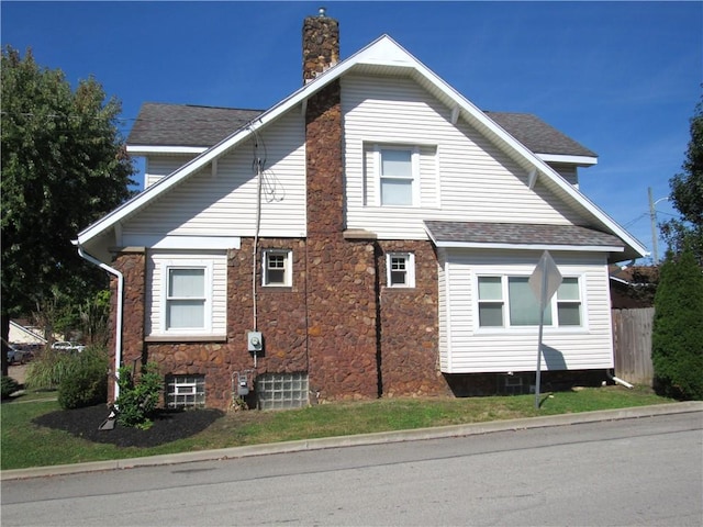 view of property exterior