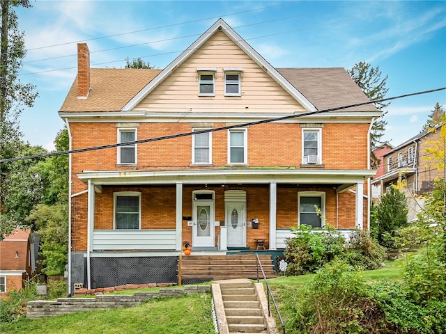 view of front of home featuring a porch