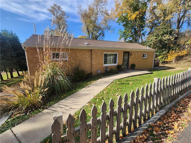 view of front of home featuring a patio area