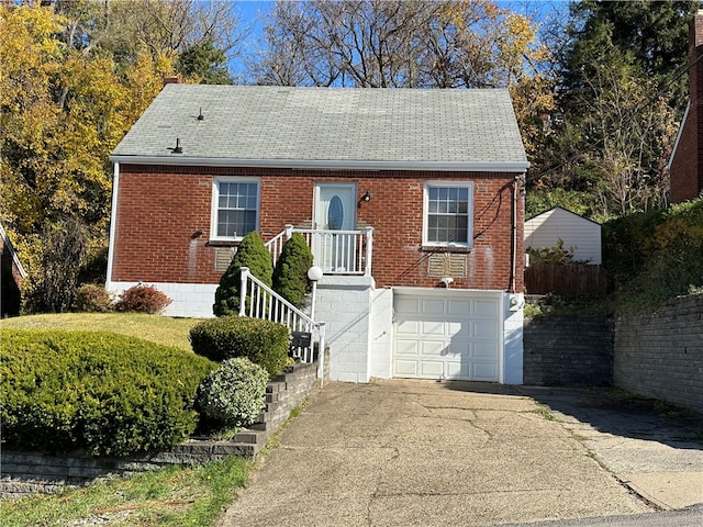 view of front facade with a garage