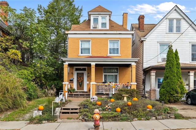 view of front of house with a porch