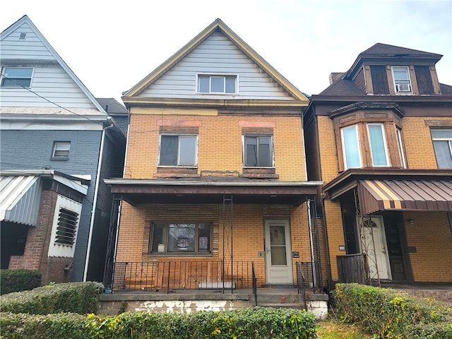 view of front of house with covered porch