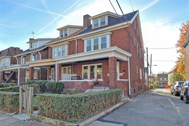 view of front of property with covered porch