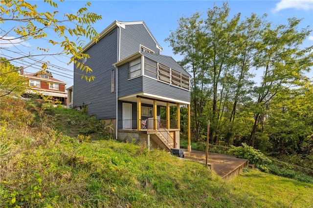 exterior space with a porch