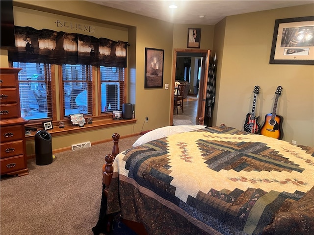 view of carpeted bedroom