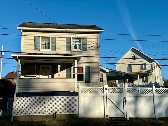 view of front of house featuring a porch