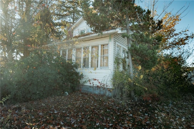 1650 Saltsburg Ave, White Twp Ind, PA 15701 - view of side of property with a sunroom