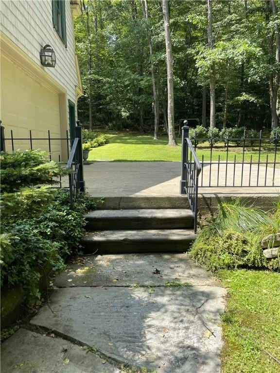 1197 Bankson Rd, Pa, PA 16301 - view of yard featuring fence