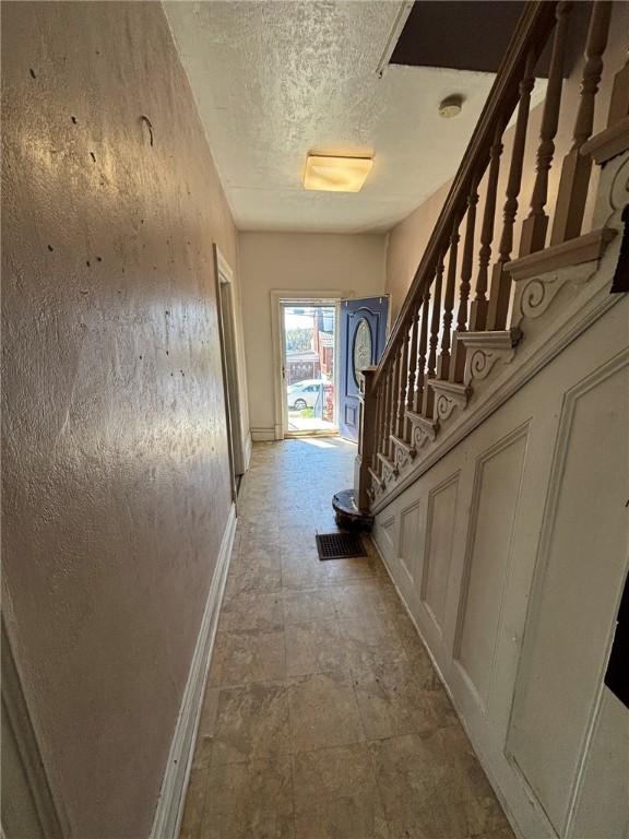 3141 Willett Rd, Brentwood, PA 15227 - photo 28