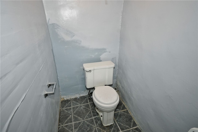 bathroom featuring toilet