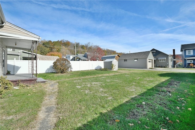 view of yard with a shed