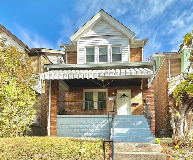 view of front of house featuring a porch