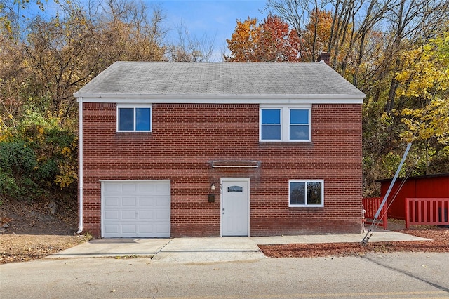 view of front of home featuring a garage