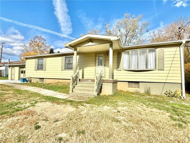 226 Cottage Ave, Masontown, PA 15461 - view of front of home