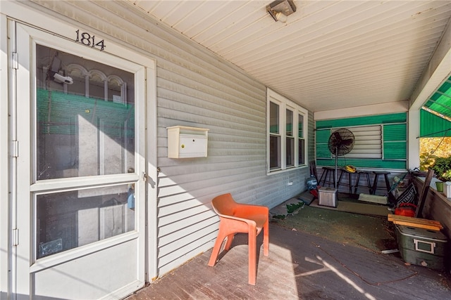 view of patio featuring covered porch