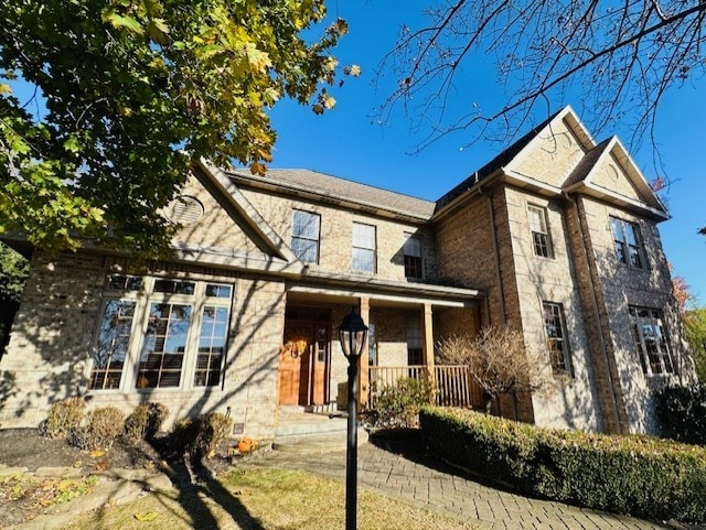 view of front of home with covered porch