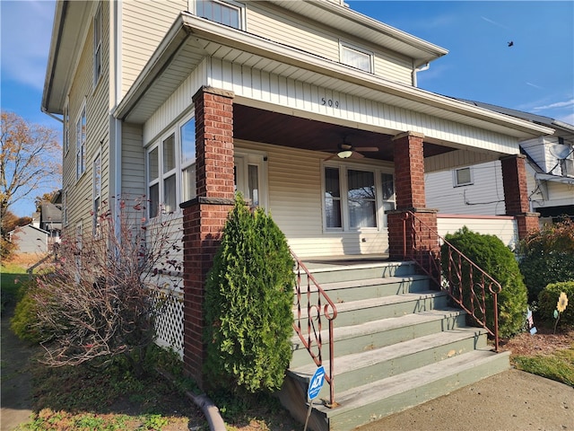 view of front of property featuring covered porch and ceiling fan