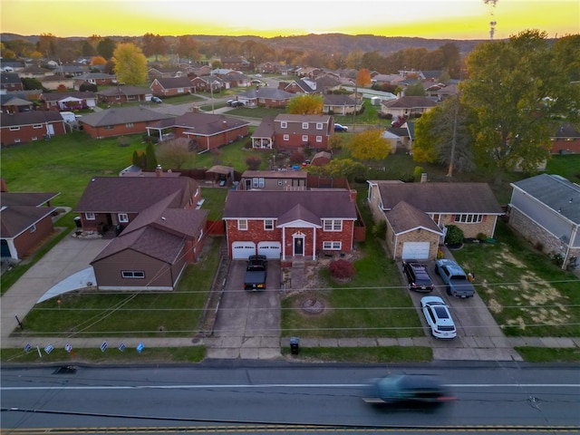 view of aerial view at dusk