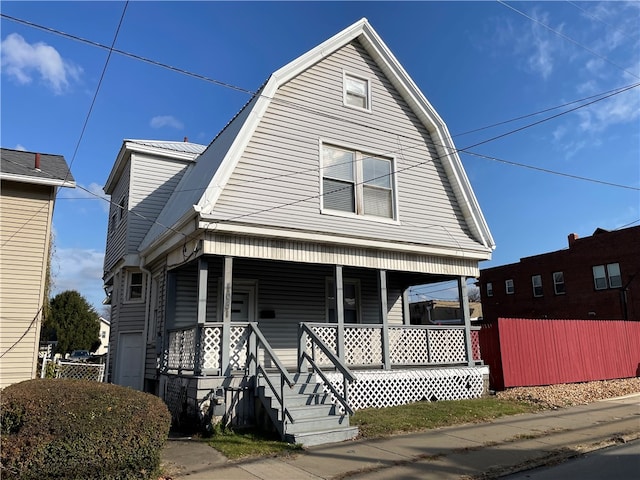 view of front of home featuring a porch