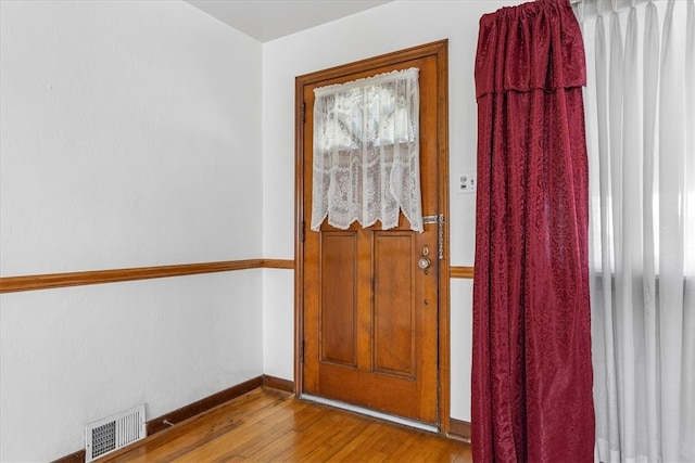 foyer entrance featuring light hardwood / wood-style floors