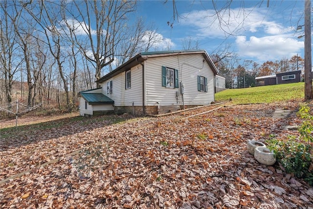 356 Stewarton Rd, Springfield Twp Fay, PA 15465 - view of side of property