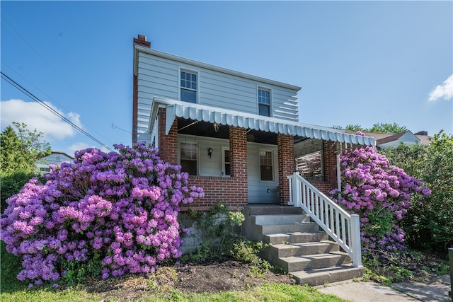 view of front of home