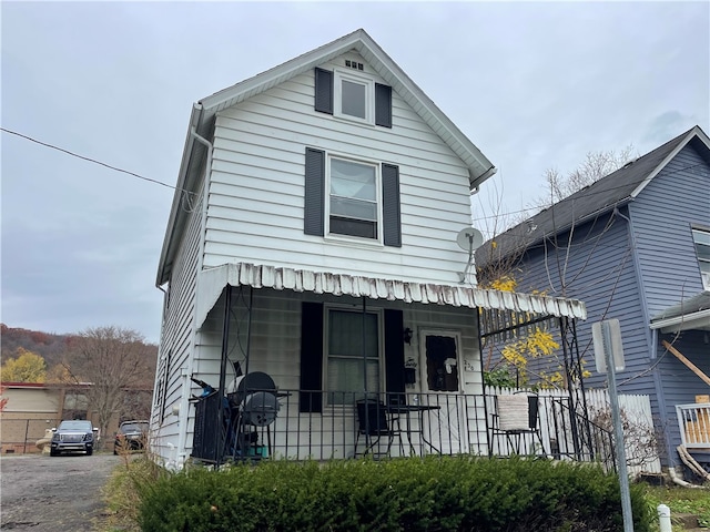 view of front of property with a porch