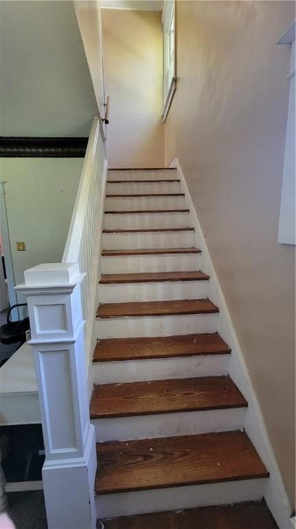 2601 Mount Royal Blvd, Shaler, PA 15116 - view of staircase