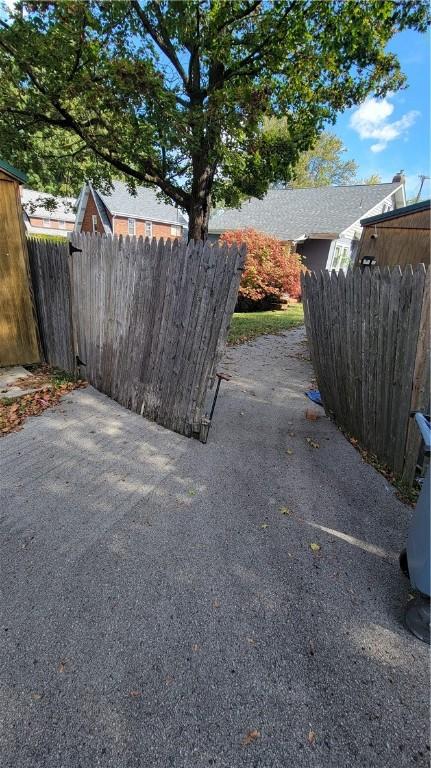 2601 Mount Royal Blvd, Shaler, PA 15116 - view of gate