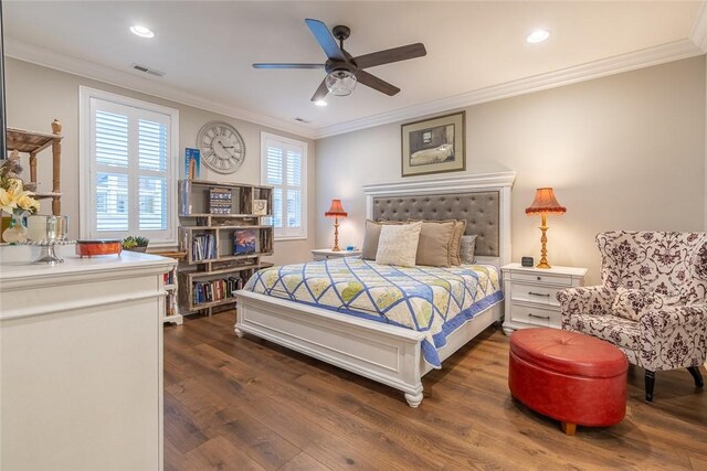 17 Carolina Ave, Oakmont, PA 15139 - bedroom featuring dark wood-style floors, ornamental molding, recessed lighting, and a ceiling fan