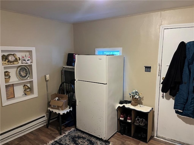 126 Park Ave, New Castle/2Nd, PA 16101 - misc room featuring a baseboard heating unit and wood finished floors