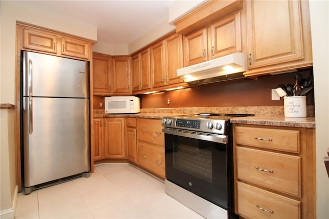 kitchen with appliances with stainless steel finishes