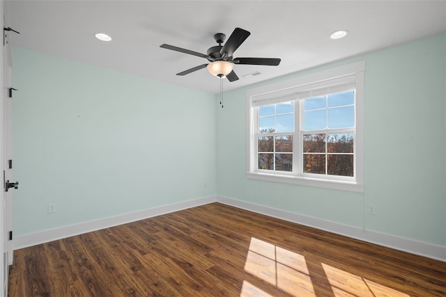 unfurnished room featuring wood-type flooring and ceiling fan