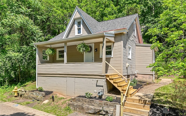 view of front of home featuring covered porch