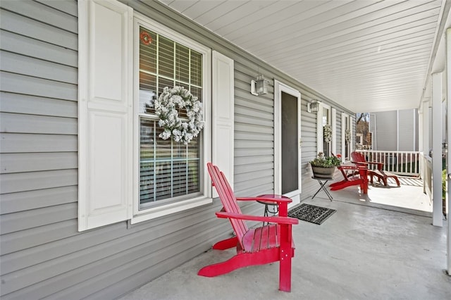 view of patio featuring covered porch