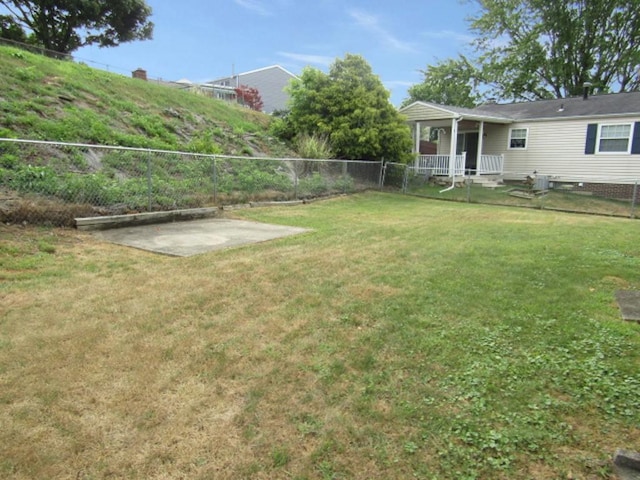 205 Wheatfield Dr, Hempfield Twp Wml, PA 15601 - view of yard featuring a patio