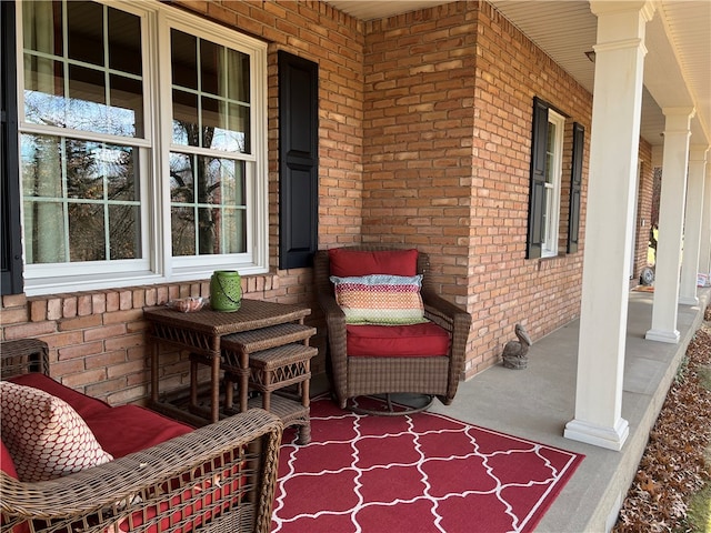 532 W Sunbury Rd, Center Twp But, PA 16001 - view of patio