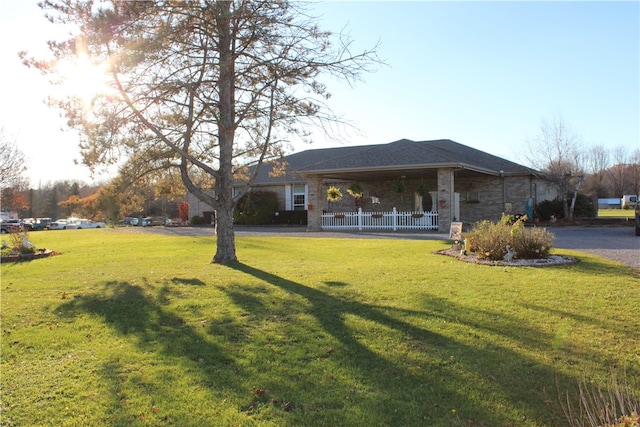 exterior space featuring a lawn