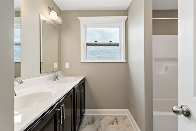 bathroom with vanity