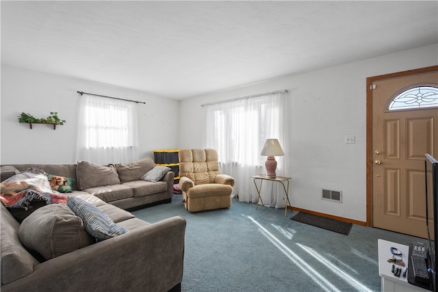 living room with carpet flooring