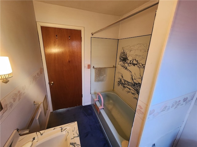 bathroom featuring shower / bath combination