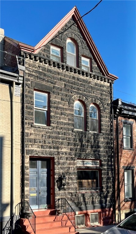 view of front facade with french doors