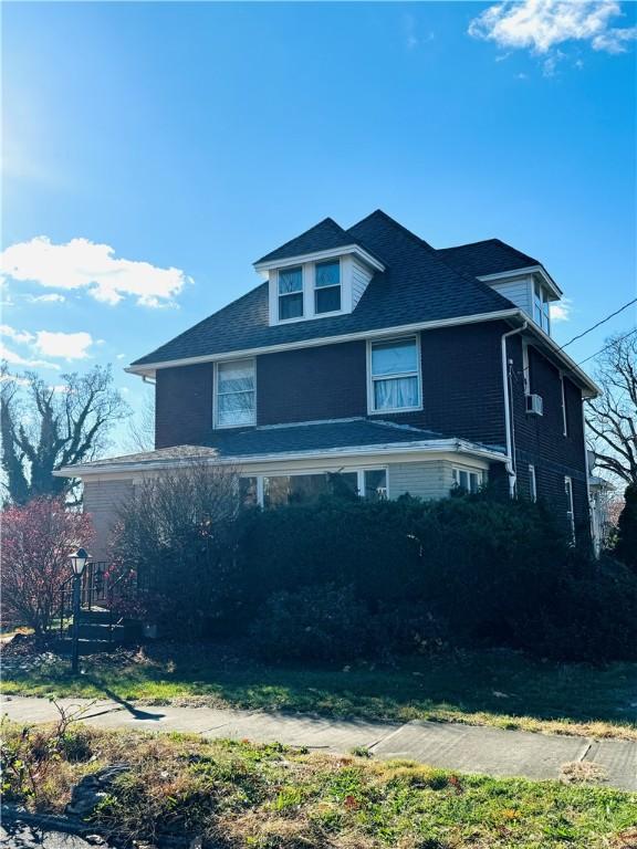 1300 Sycamore St, Connellsville, PA 15425 - view of traditional style home