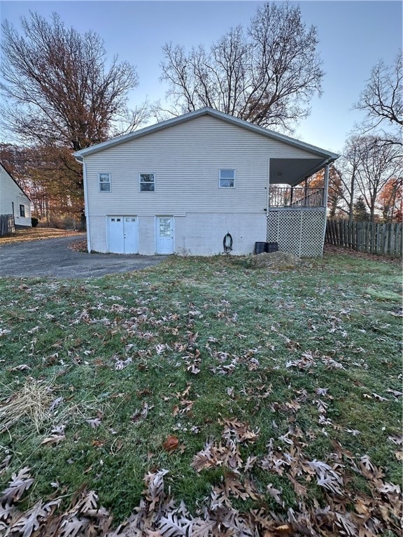 exterior space with a yard