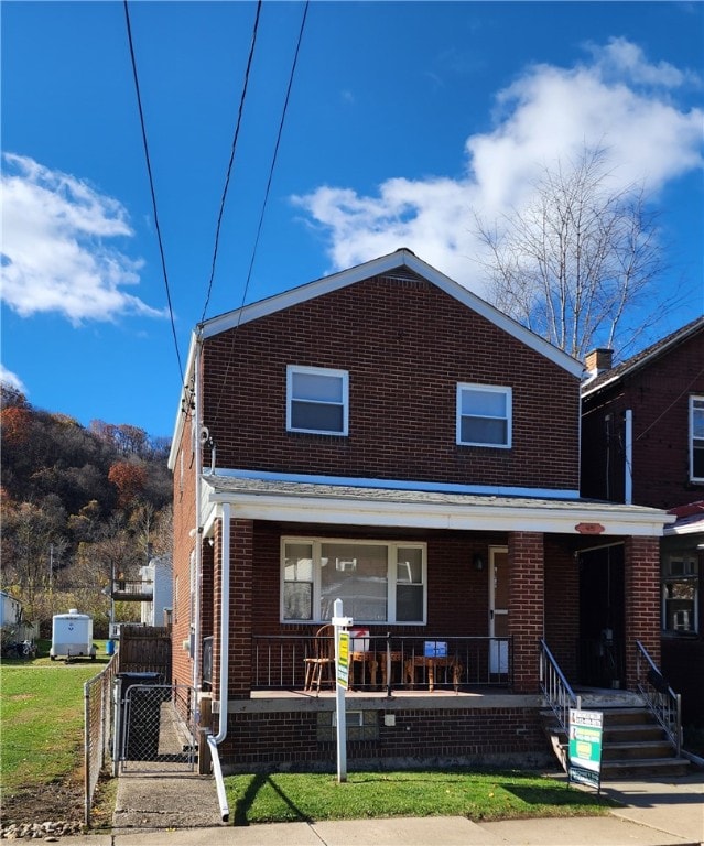 view of front of home featuring a porch